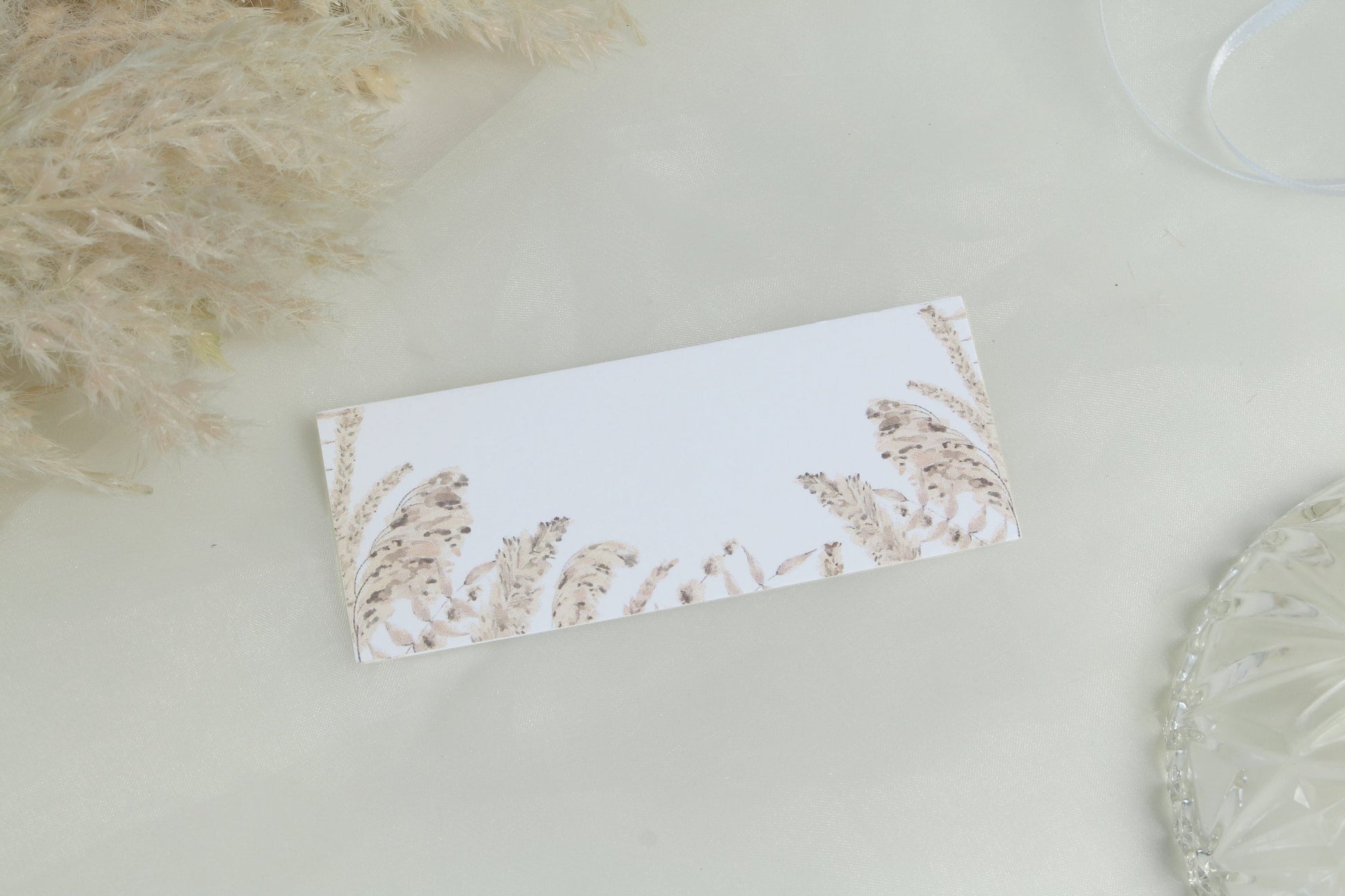 Boho Pampas Grass Wedding Place Cards: Personalised Table Setting