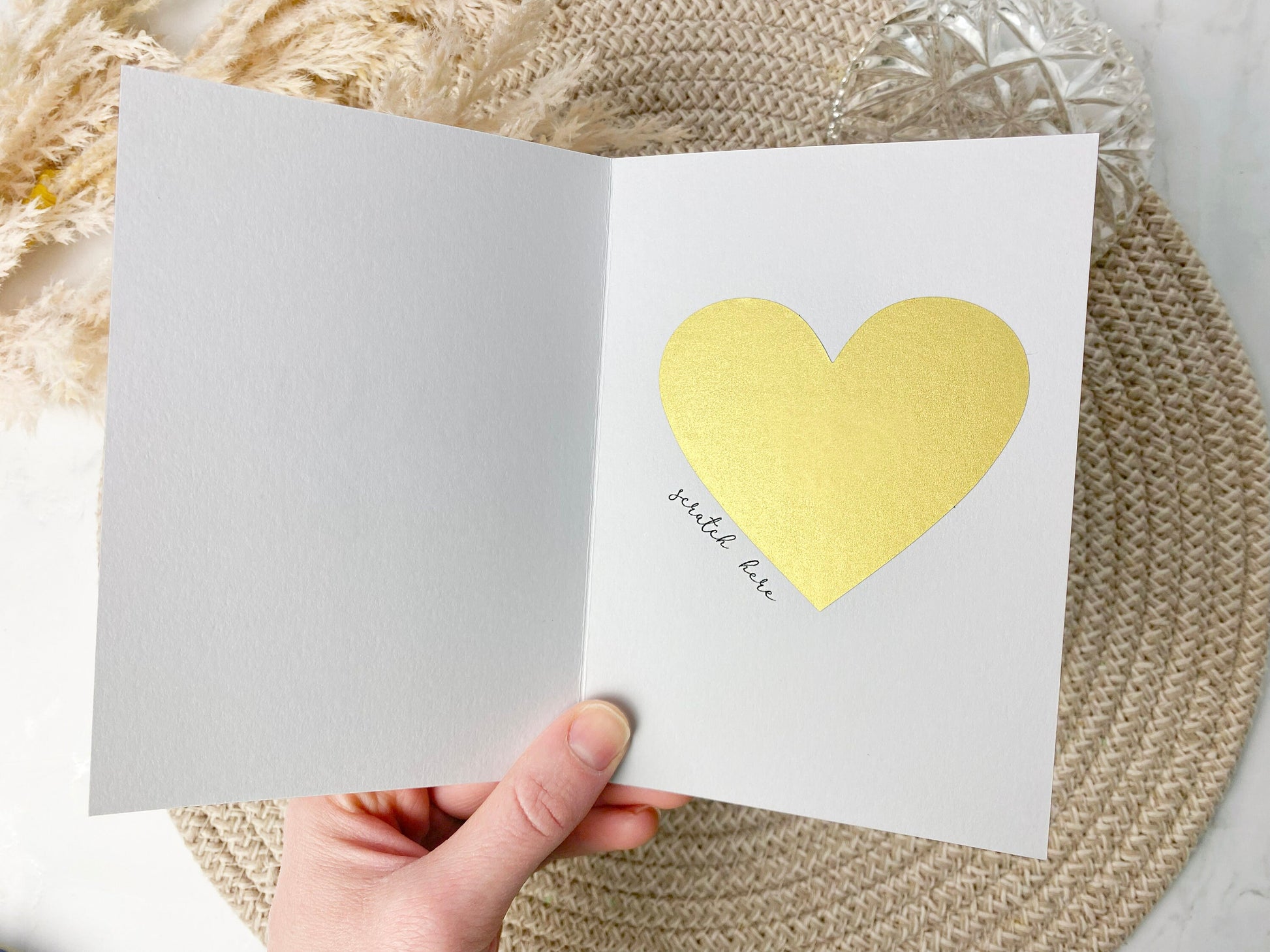 Pregnancy Announcement Scratch Card: Scan Photo Reveal