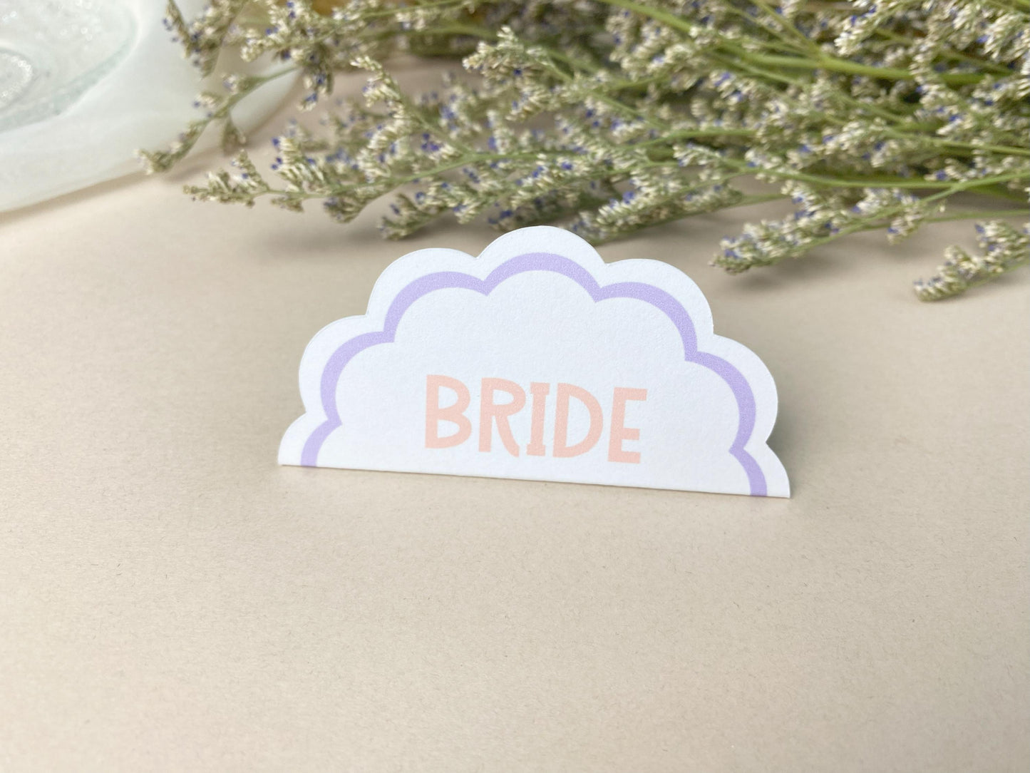 Custom Scalloped Circle Wedding Place Cards, Wavy Wedding Name Cards, Table Place Cards, Place Settings Reception, Custom Colours