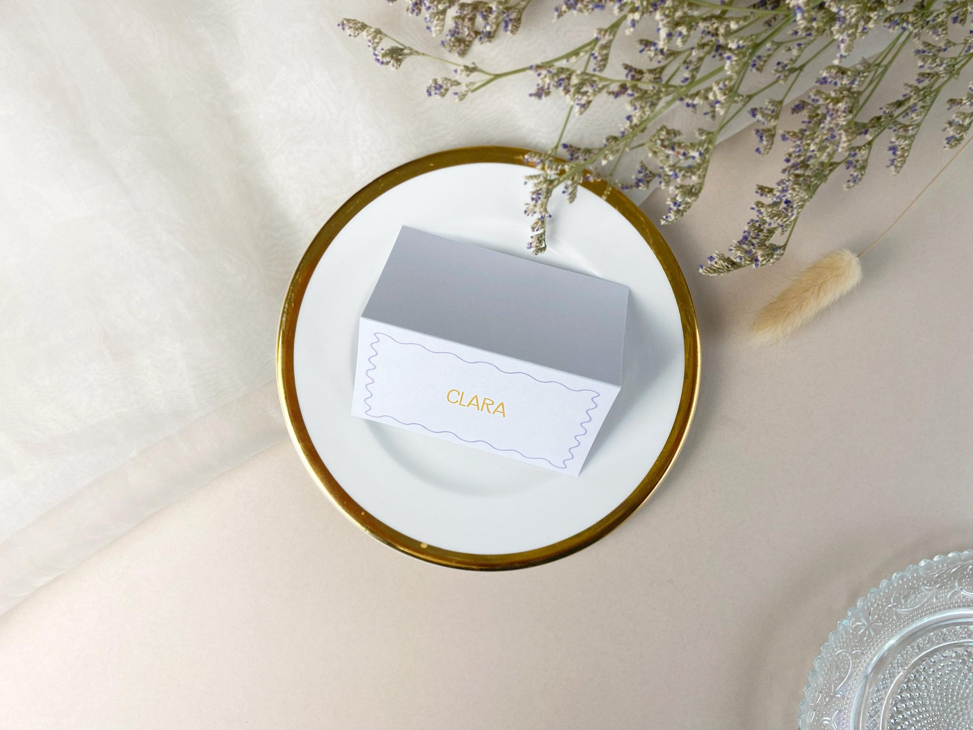 Wavy Folded Wedding Place Cards, Name Cards, Table Place Cards, Place Settings, Custom Colours
