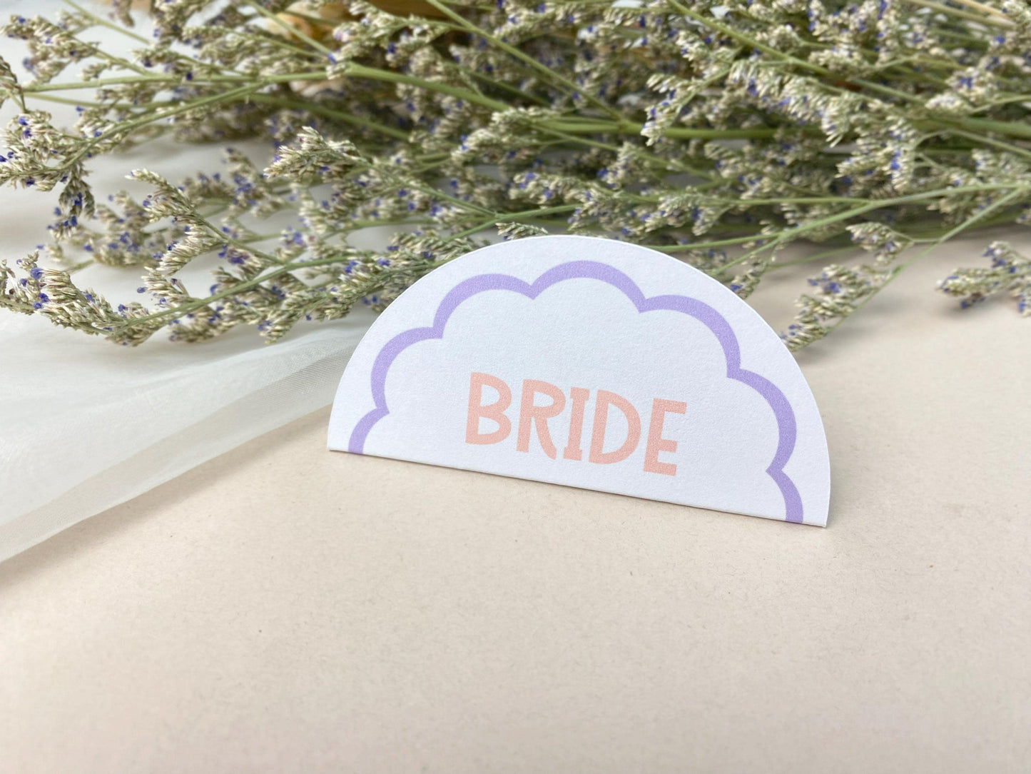 Custom Circle Wedding Place Cards, Wavy Wedding Name Cards, Table Place Cards, Place Setting, Custom Colours