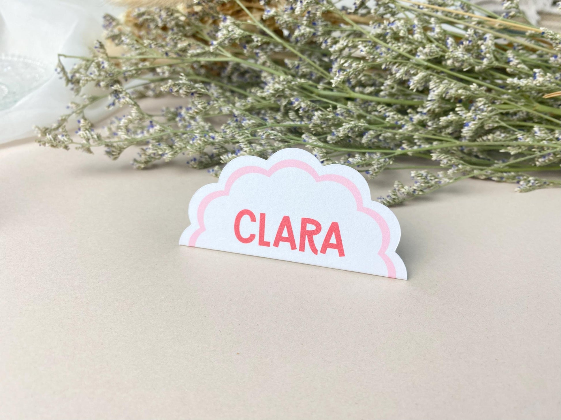 Custom Scalloped Circle Wedding Place Cards, Wavy Wedding Name Cards, Table Place Cards, Place Settings Reception, Custom Colours