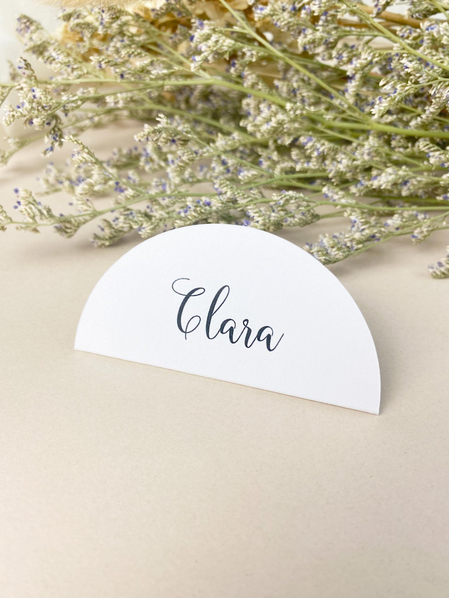 Minimal Folded Wedding Place Cards, Circle Wedding Name Cards, Table Place Cards, Place Settings Reception, Black and White