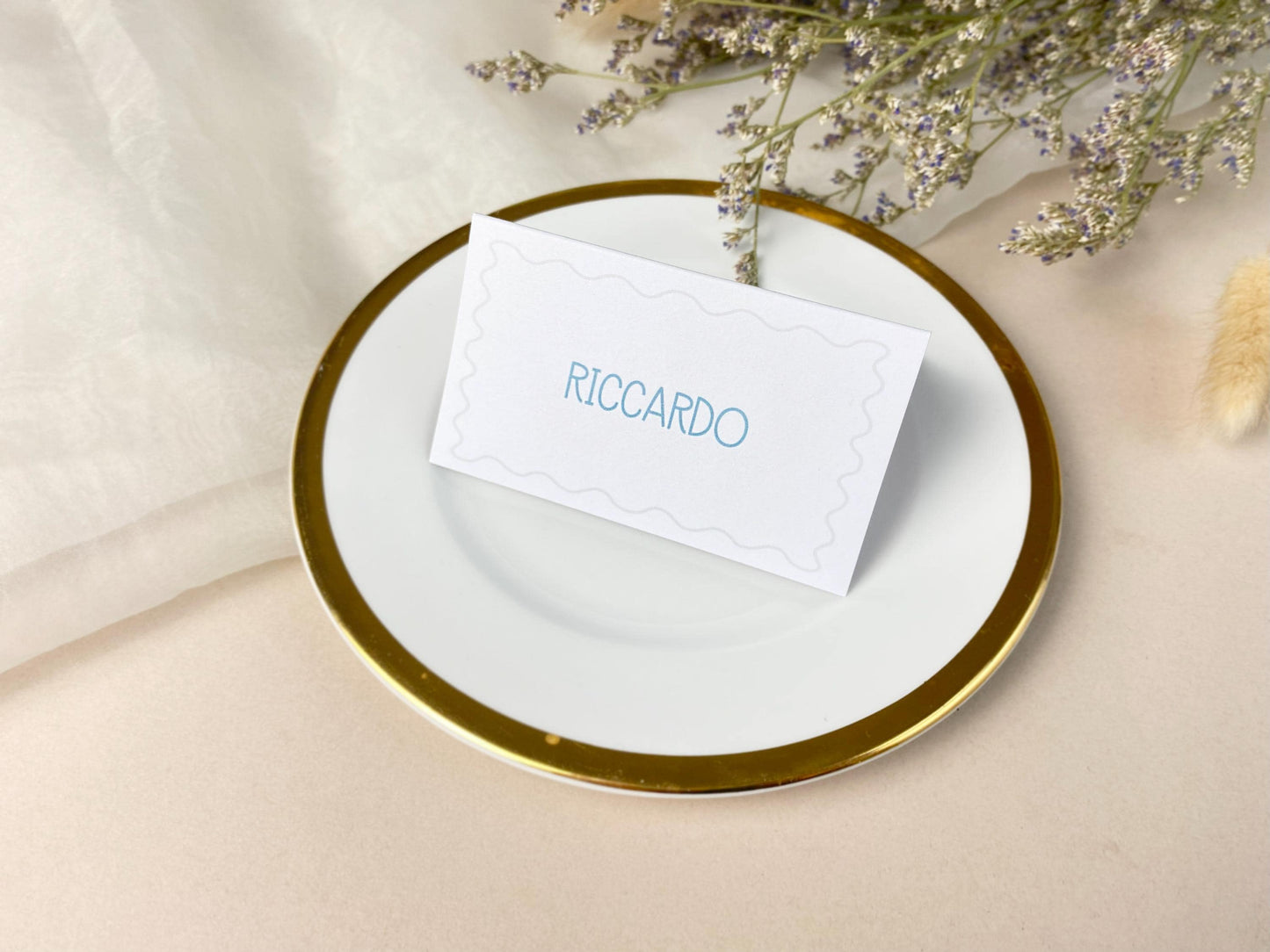 Wavy Folded Wedding Place Cards, Name Cards, Table Place Cards, Place Settings, Custom Colours